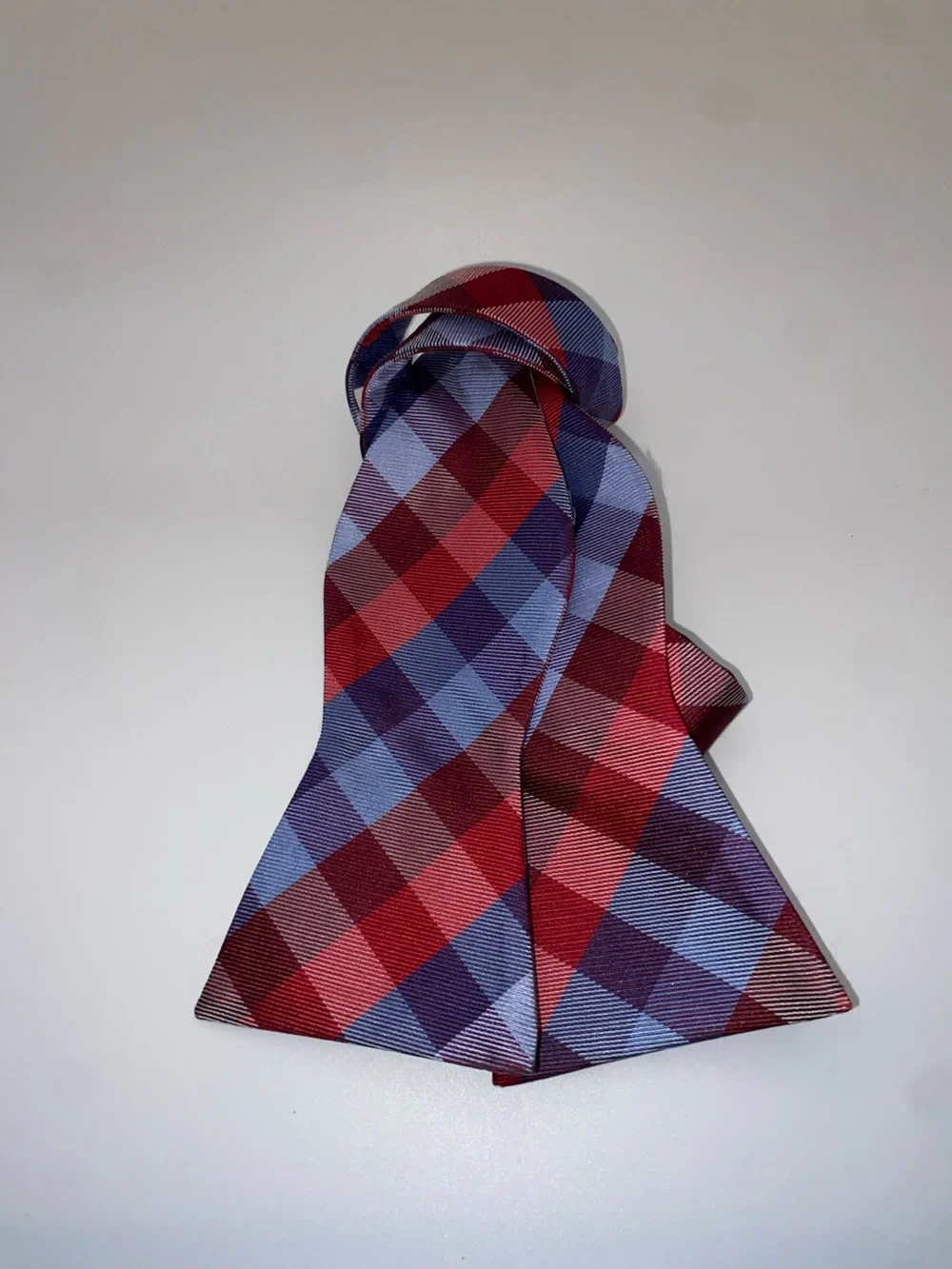 Mens Izod Bow Tie 100% Silk Red Blue Plaid Self-Tie